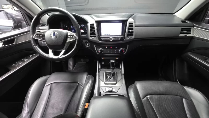 SsangYong Rexton Sports