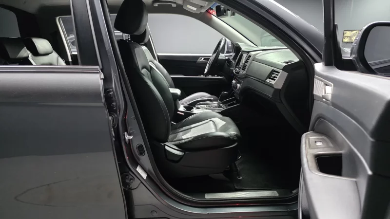 SsangYong Rexton Sports