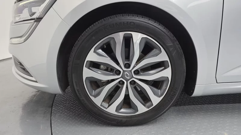 Renault Samsung SM6