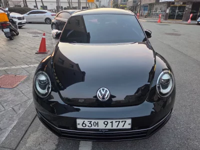 Volkswagen BEETLE
