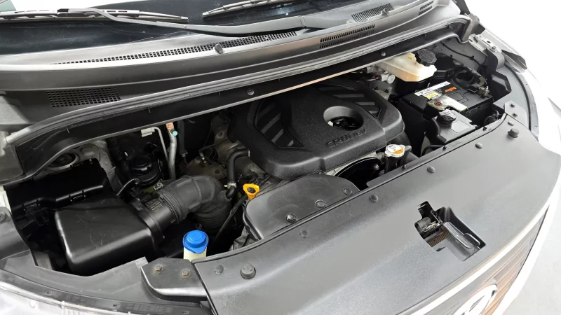 Hyundai Grand Starex