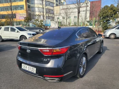 Kia K7
