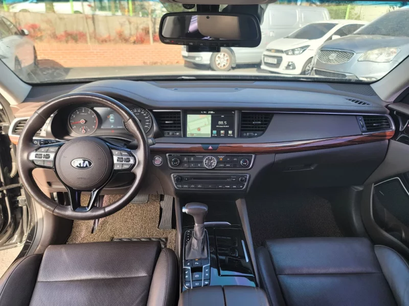 Kia K7