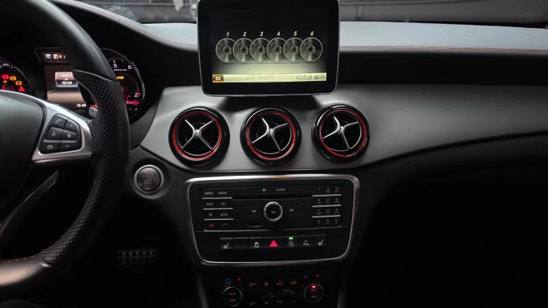 Mercedes-Benz CLA-Class