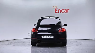 Volkswagen BEETLE