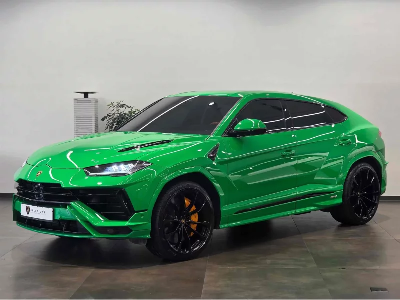 Lamborghini URUS