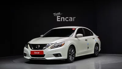 Nissan Altima