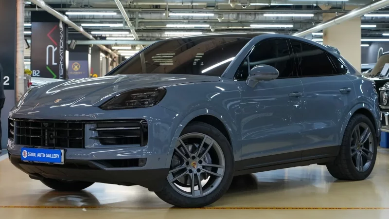 Porsche CAYENNE