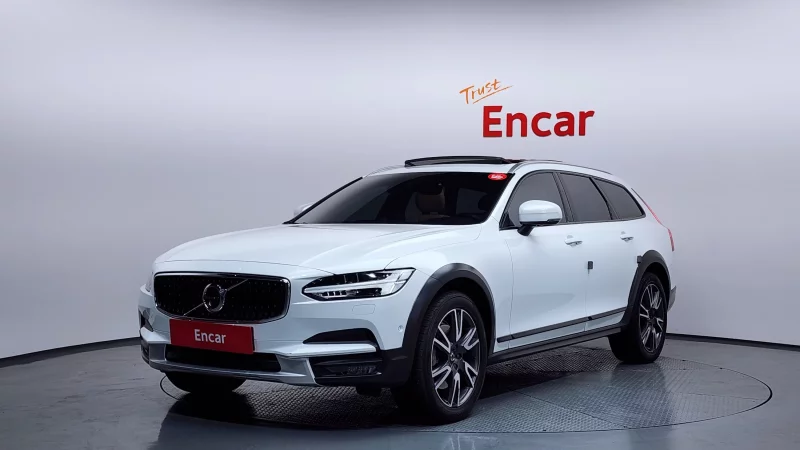 Volvo V90