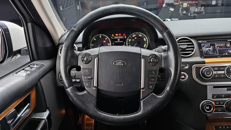 Land Rover DISCOVERY