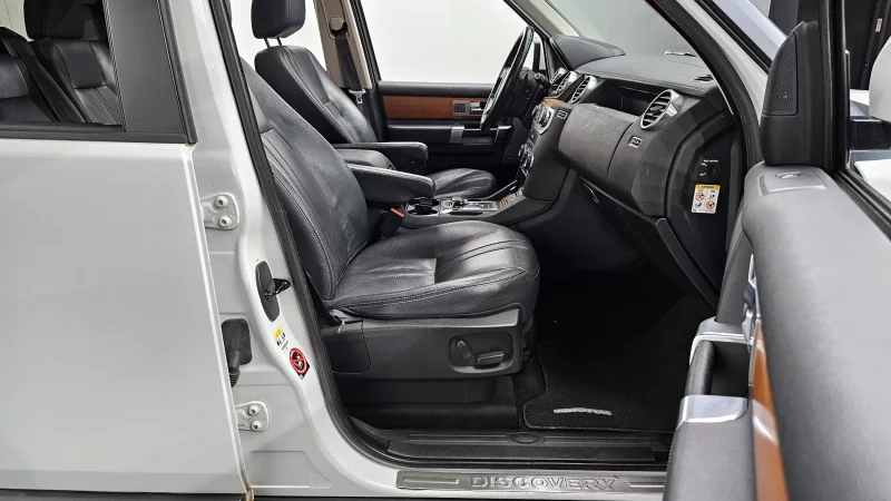 Land Rover DISCOVERY