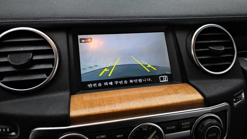 Land Rover DISCOVERY