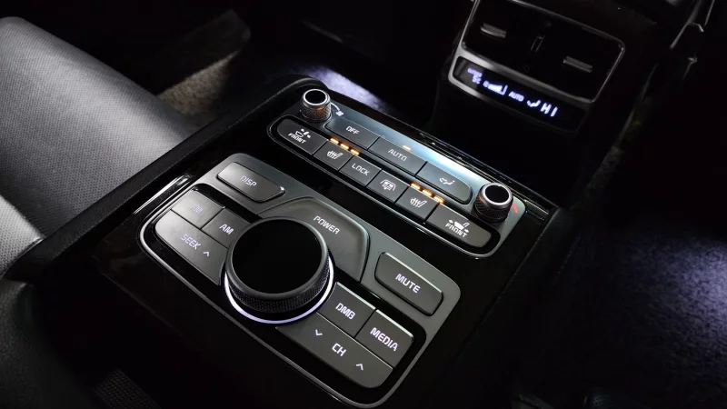 Kia K9