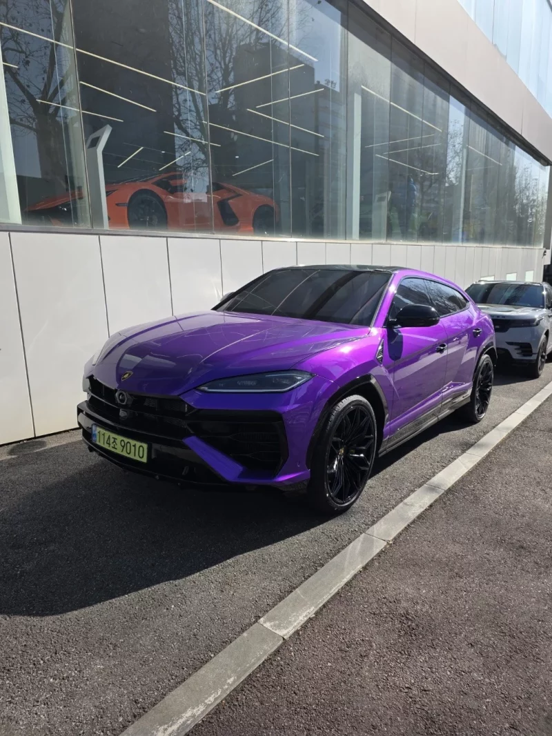 Lamborghini URUS