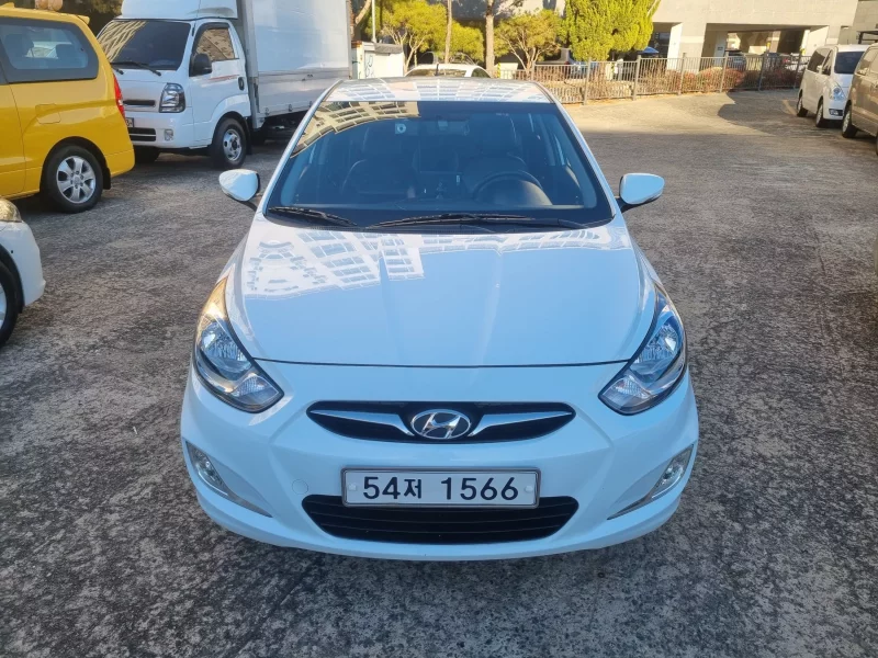 Hyundai Accent