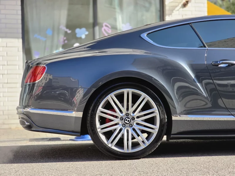 Bentley Continental GT