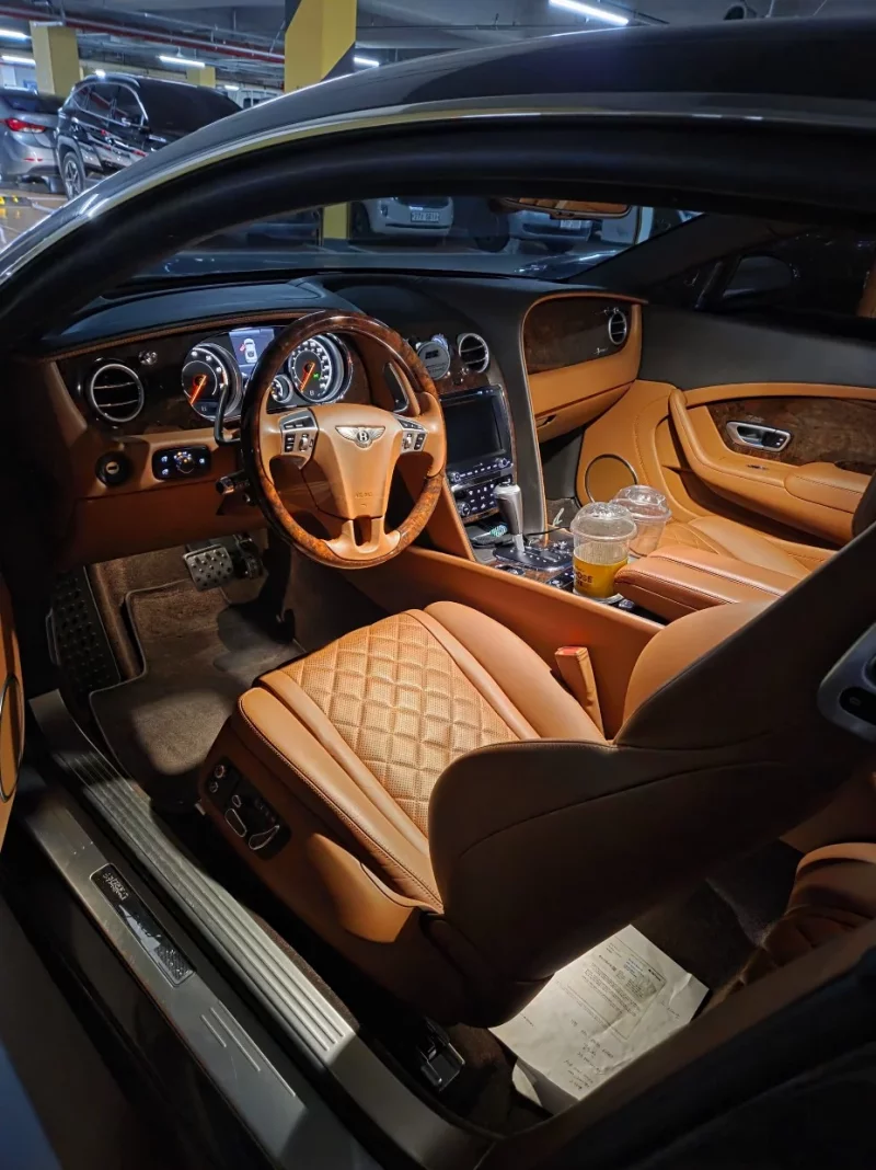 Bentley Continental GT