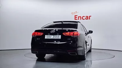 Hyundai Aslan