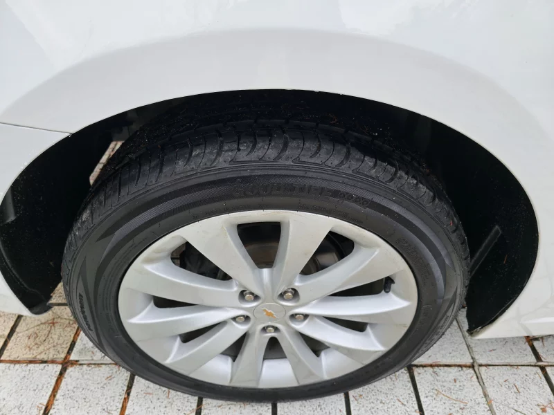 Daewoo Cruze
