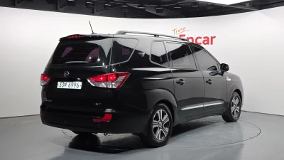 SsangYong Korando Turismo