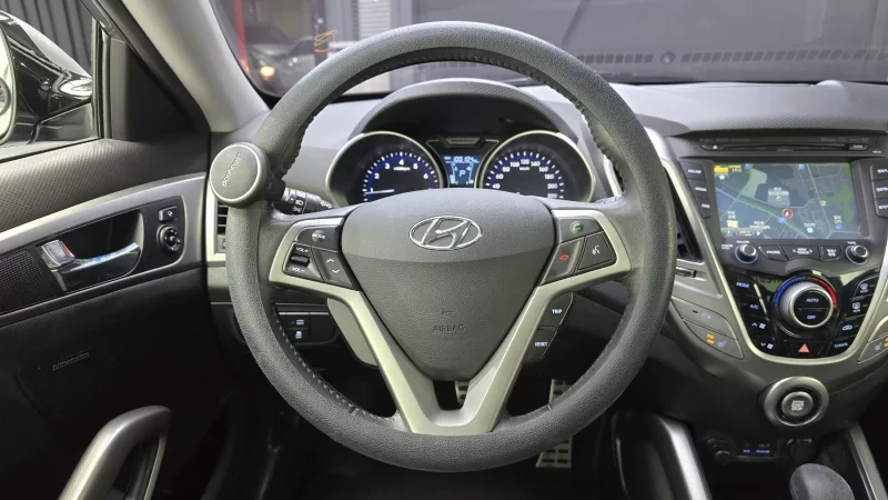 Hyundai Veloster