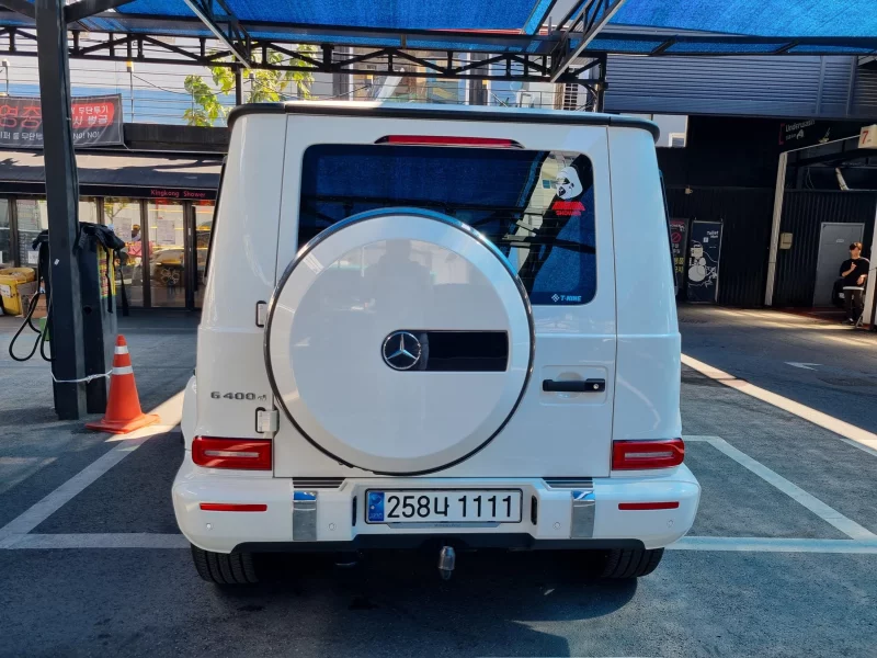 Mercedes-Benz G-Class
