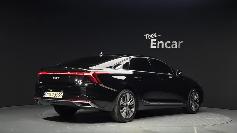 Kia K8