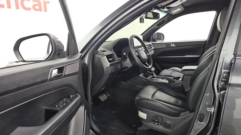 SsangYong Rexton Sports