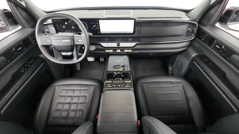 Kia Tasman