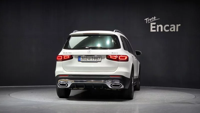 Mercedes-Benz GLB-Class