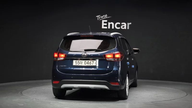 Kia Carens