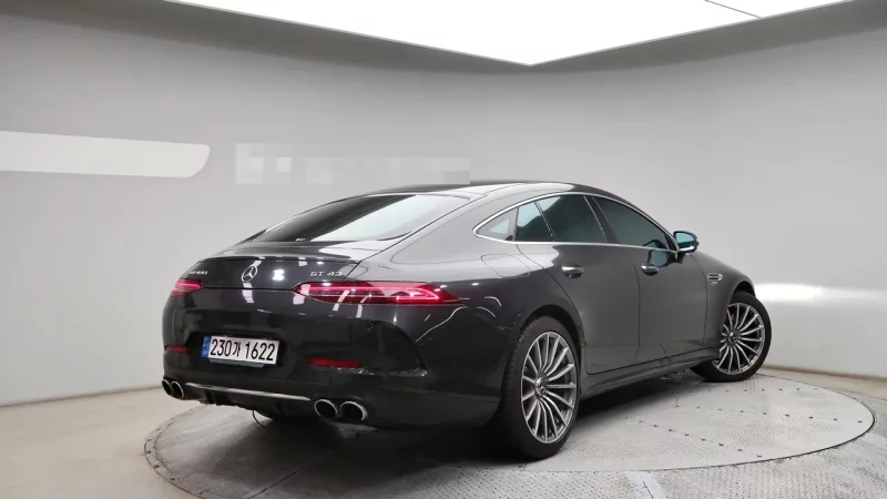 Mercedes-Benz AMG GT