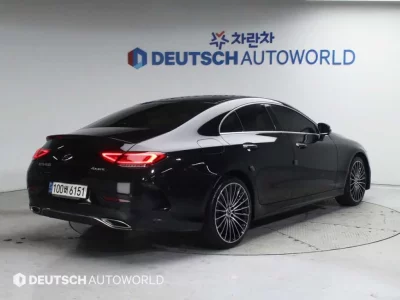 Mercedes-Benz CLS-Class