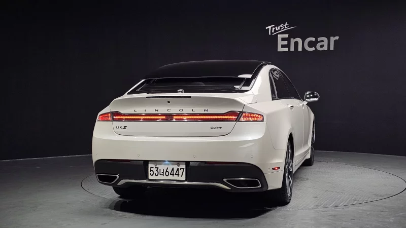 Lincoln MKZ