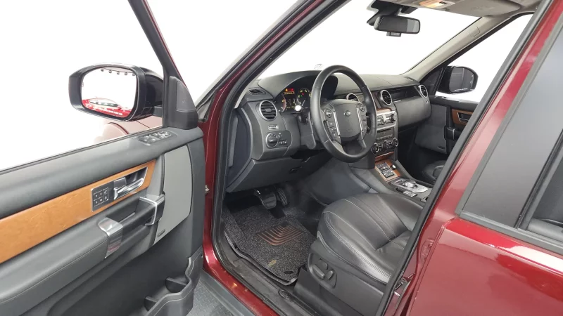Land Rover DISCOVERY