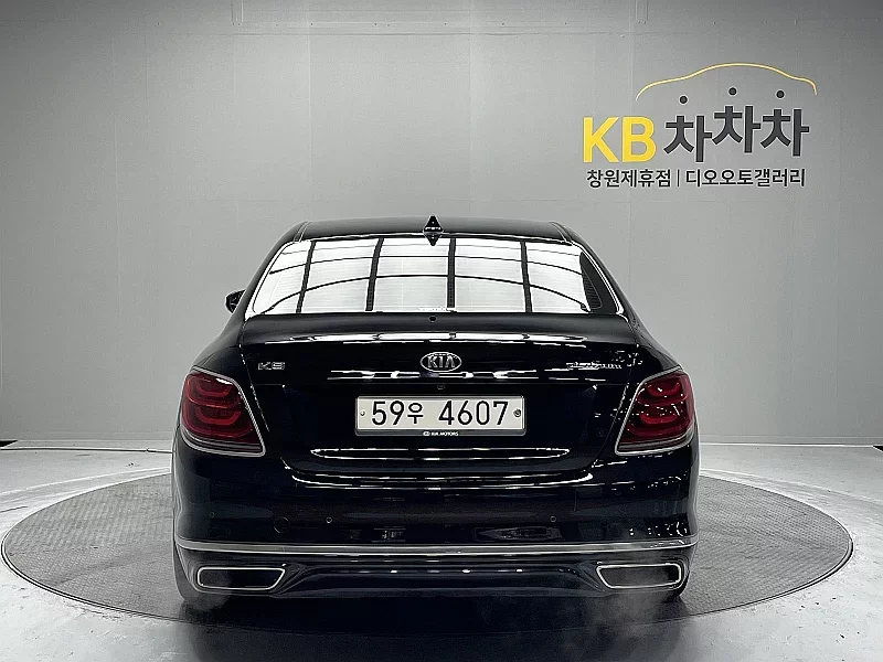 Kia K9