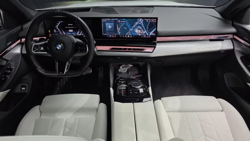 BMW 5-Series