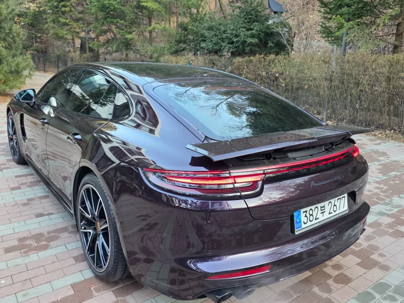 Porsche PANAMERA