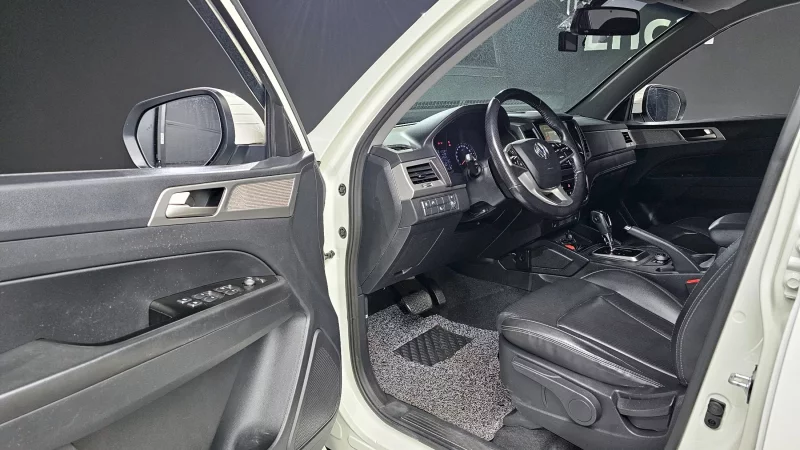 SsangYong Rexton Sports