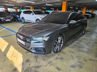 Audi S6