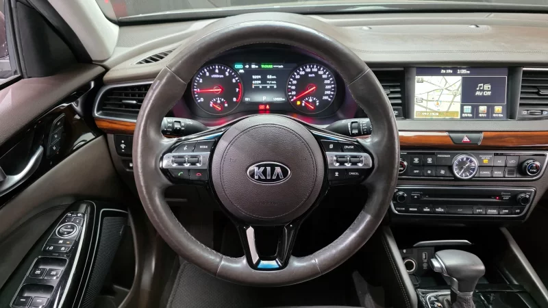 Kia K7