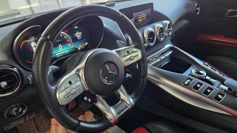 Mercedes-Benz AMG GT