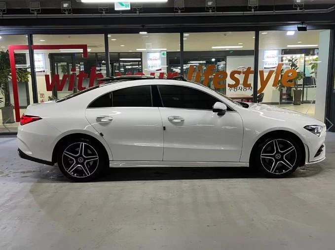 Mercedes-Benz CLA-Class