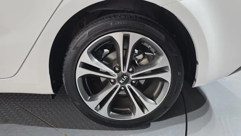 Kia K3