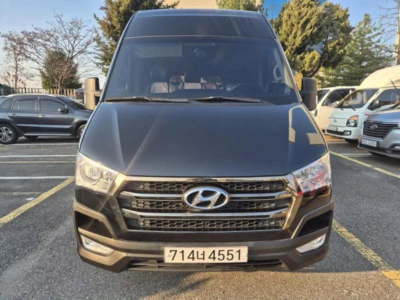 Hyundai H1