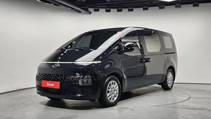Hyundai Staria