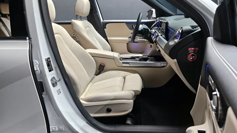 Mercedes-Benz GLB-Class