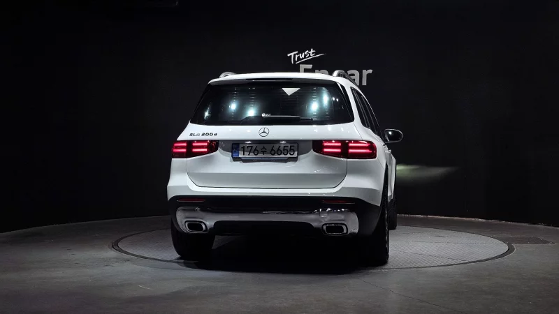 Mercedes-Benz GLB-Class