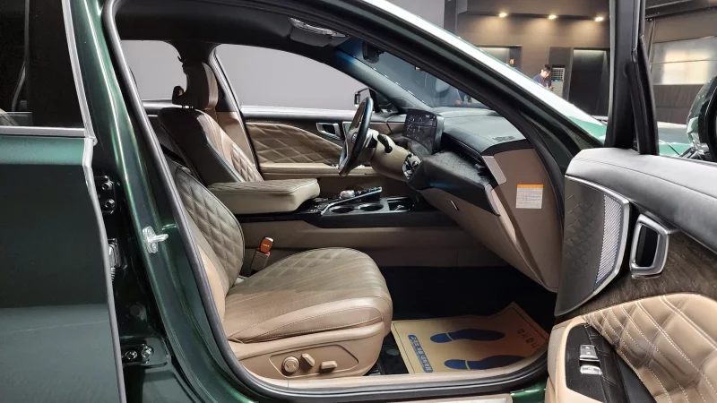 Kia K8