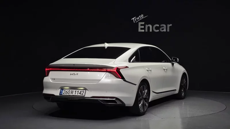 Kia K8